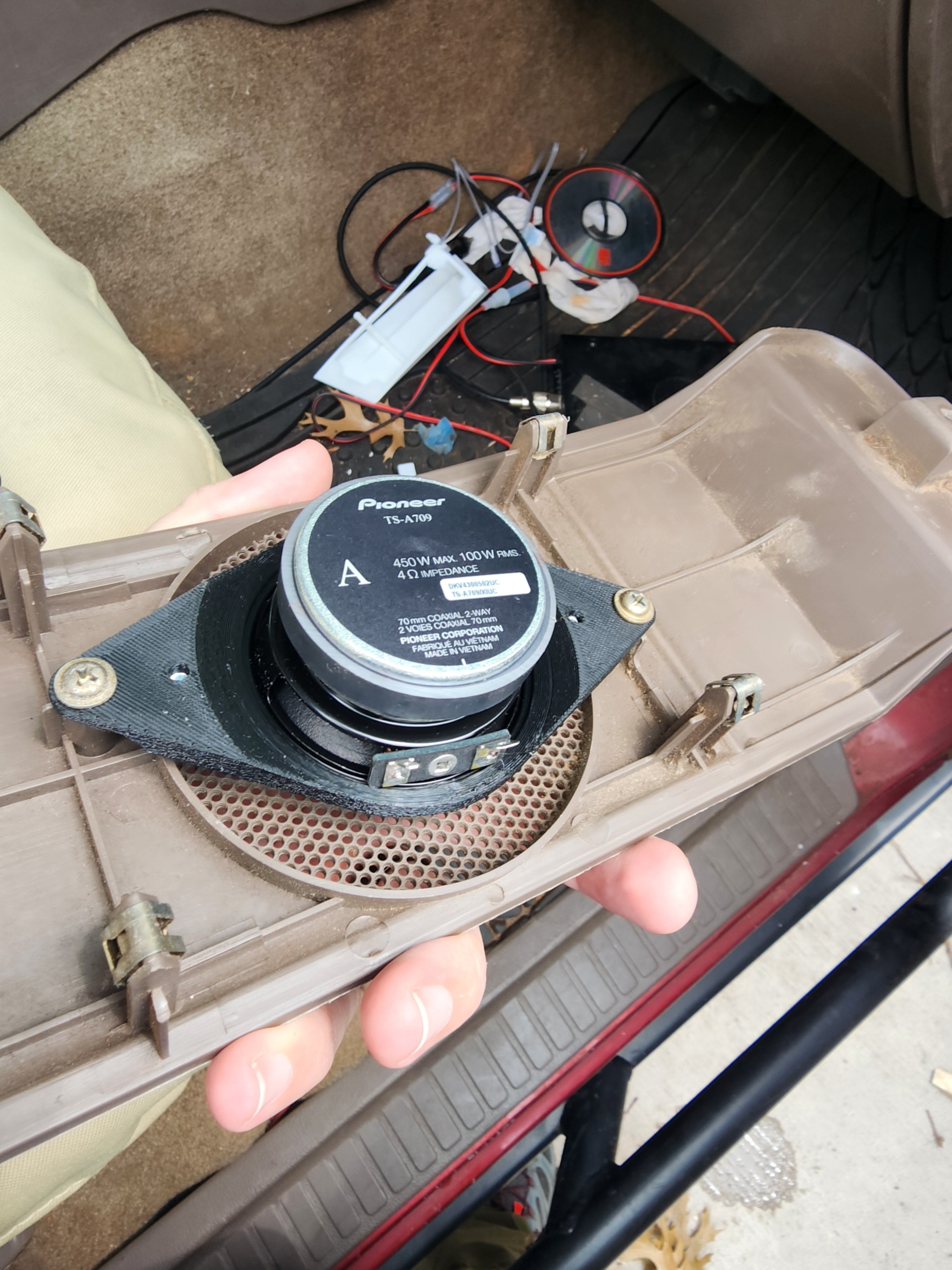 FJ80 / FZJ80 Landcruiser Dash speaker adapter – MaxFab4x4